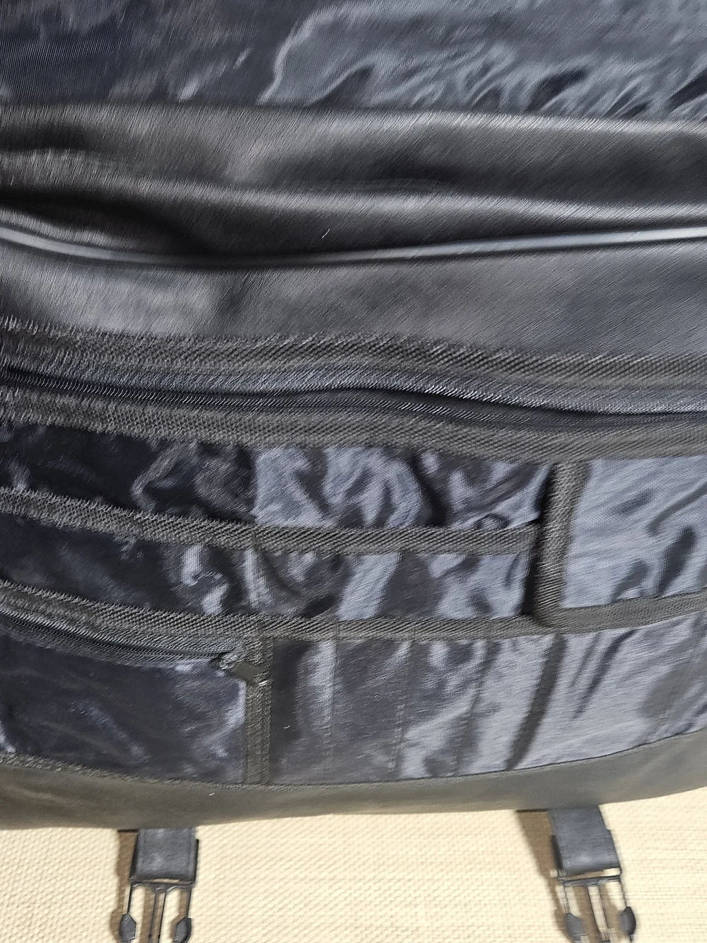 Fontini Black Leather Messenger Bag Travel Business Professional Office